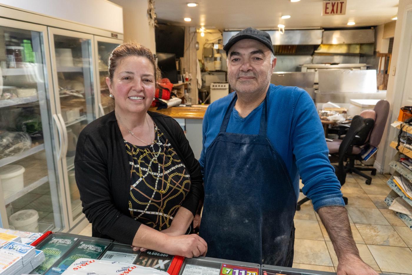 As owners consider retirement, Dartmouth pizzeria still offers a slice of fading N.S. culinary tradition